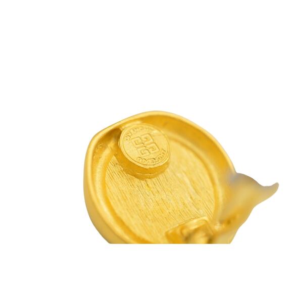 Givenchy Vintage Logo Coin Clip On Earrings Brushed Gold Chunky NOS Signed BinW - Picture 10 of 10